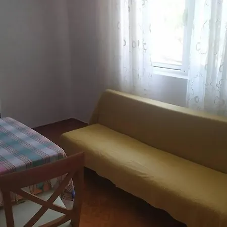 λευκό σπίτι