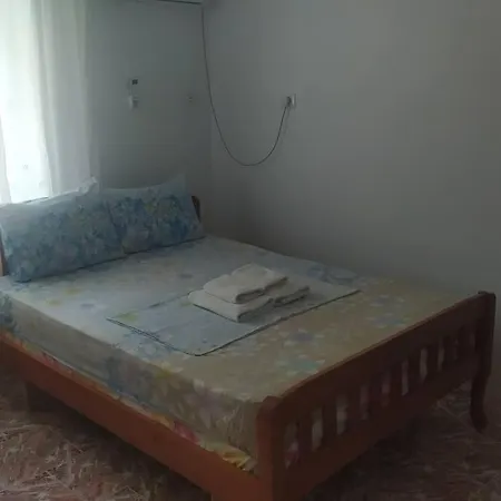 λευκό σπίτι