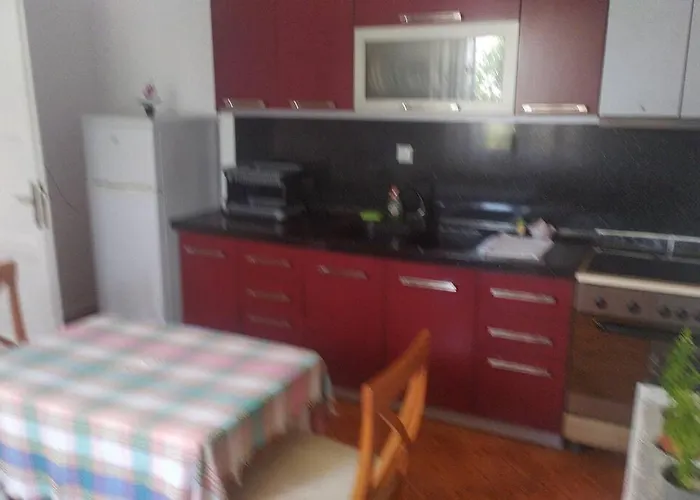 λευκό σπίτι Ksamil